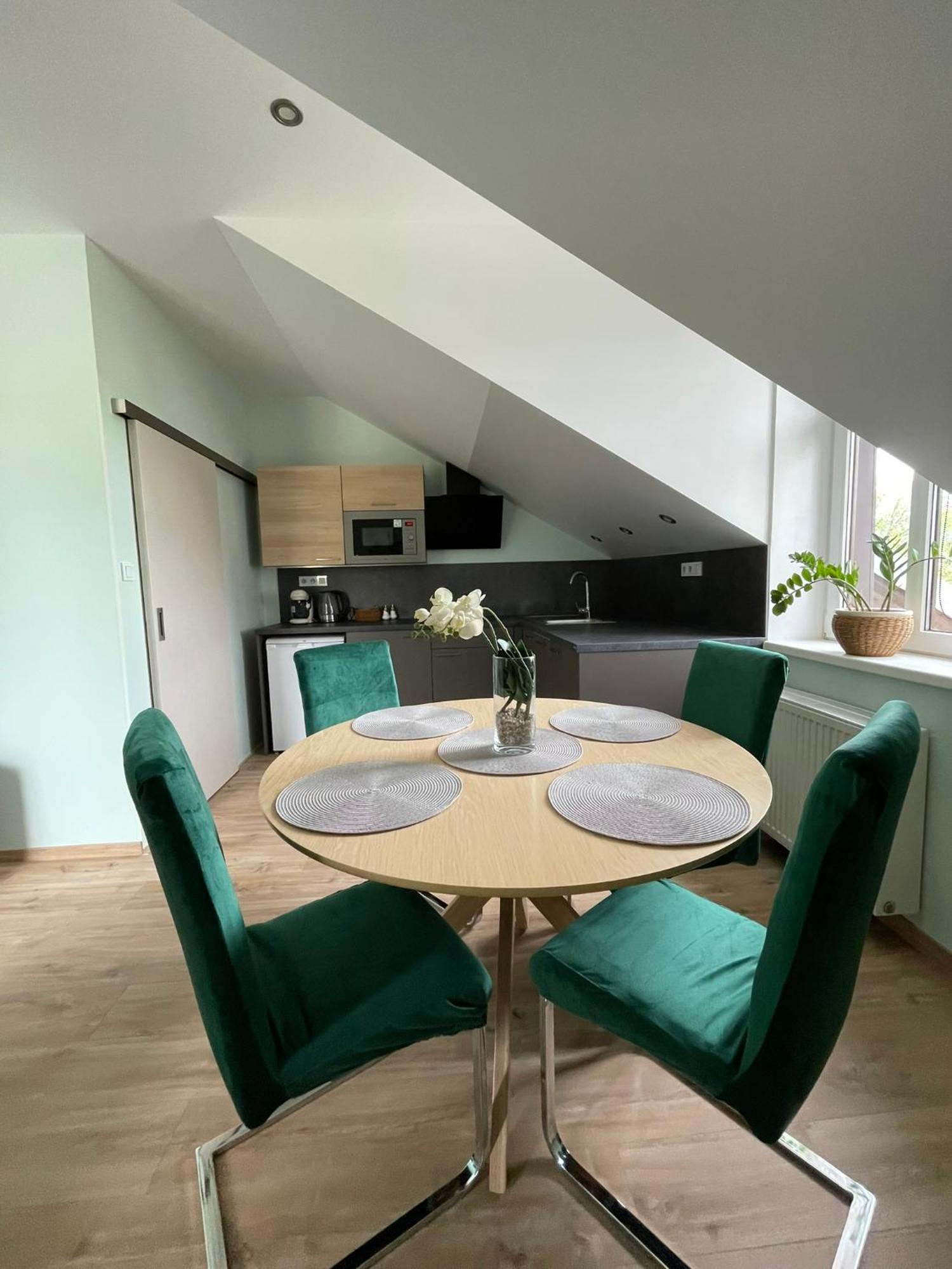 Apartmany Jasmin Liberec Buitenkant foto