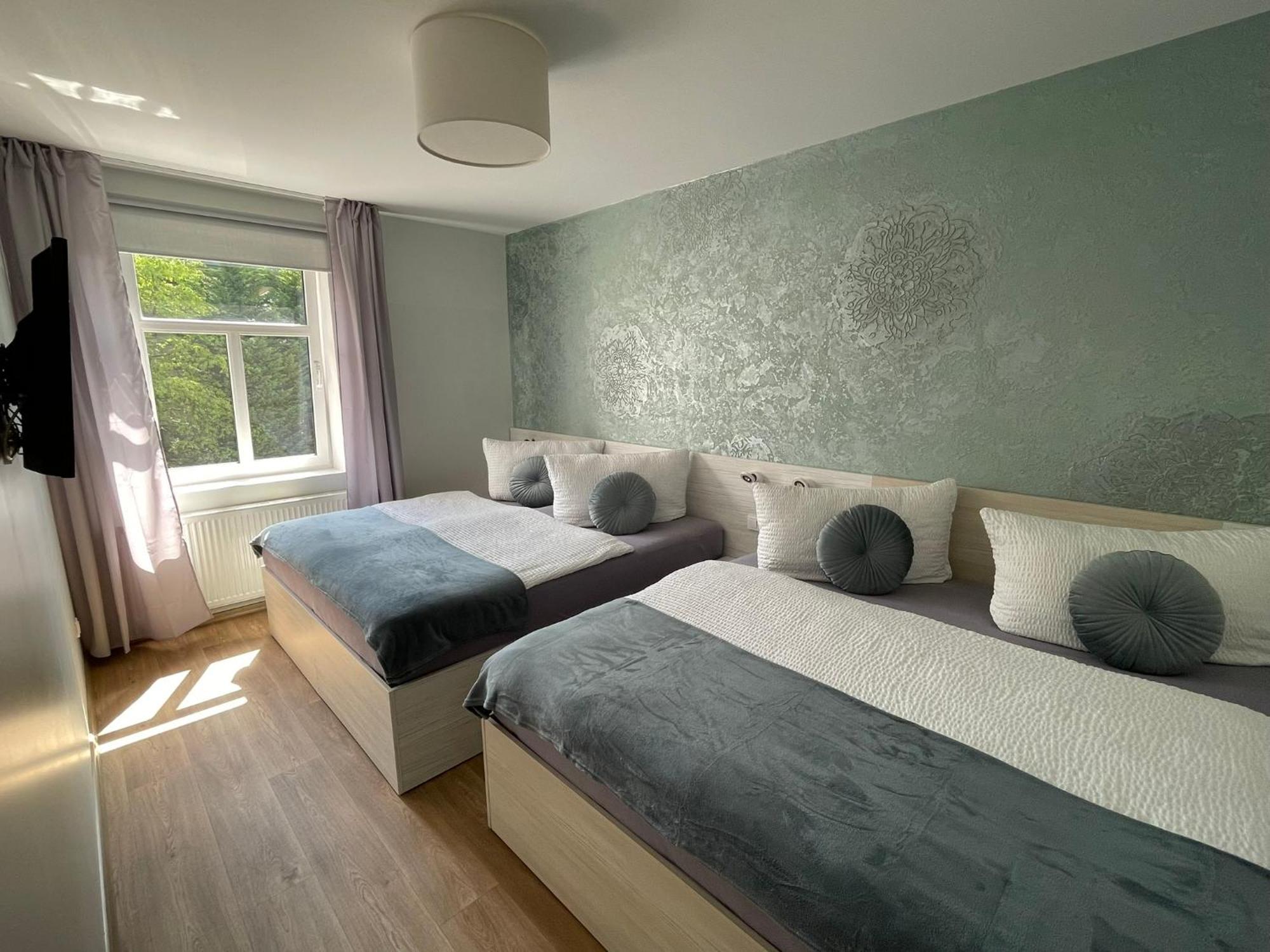 Apartmany Jasmin Liberec Buitenkant foto