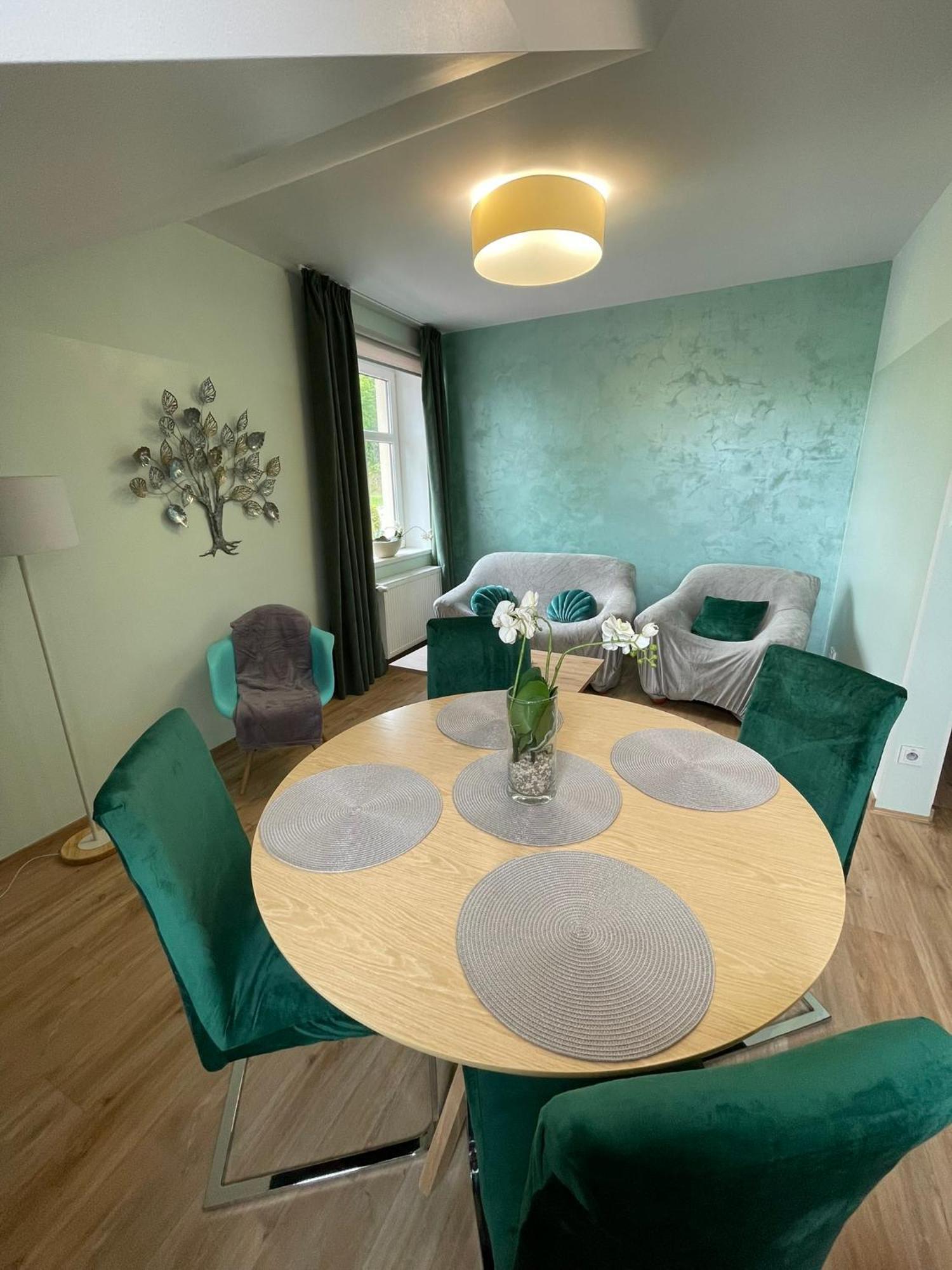 Apartmany Jasmin Liberec Buitenkant foto